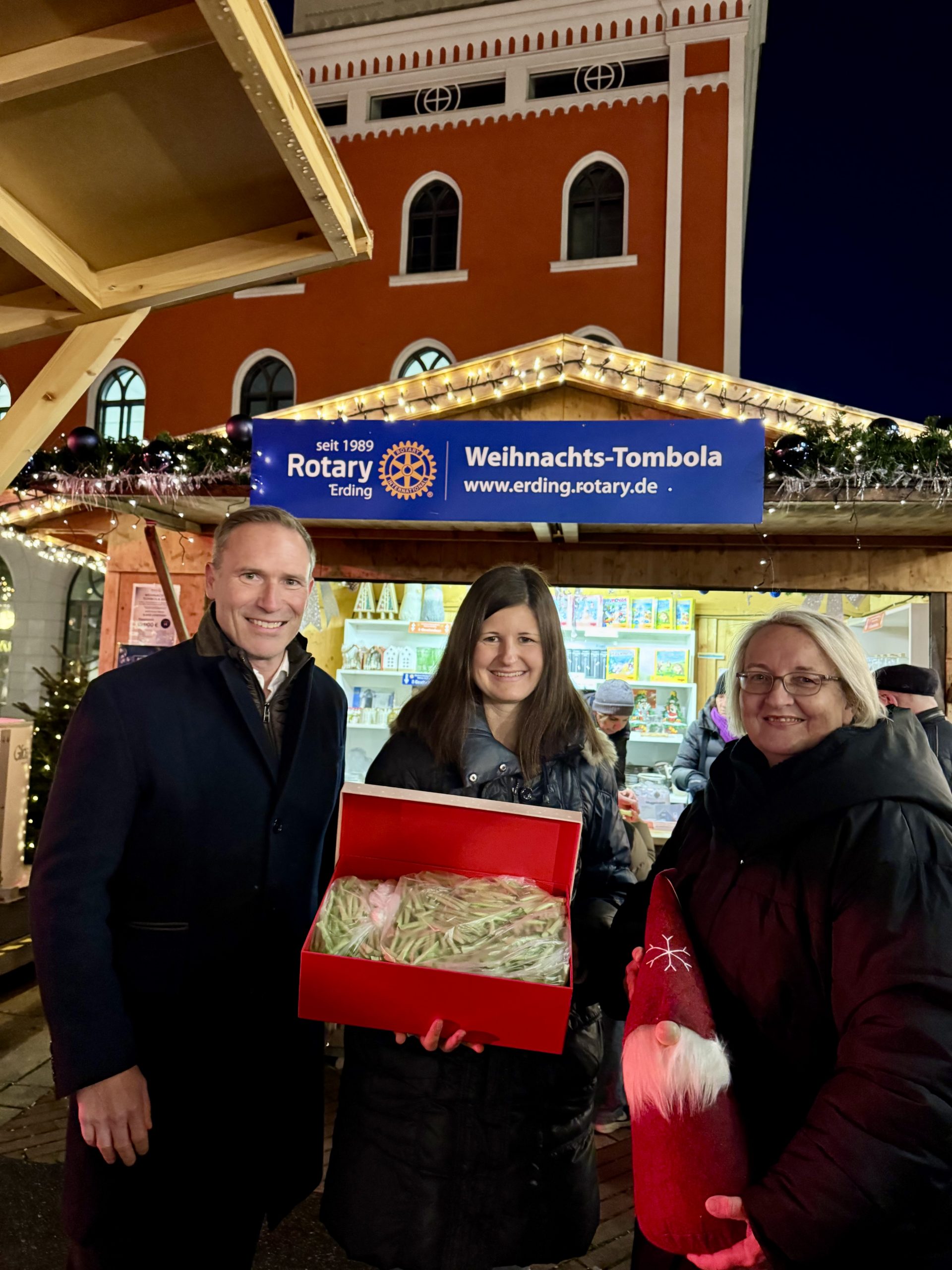 Spende im Wert von € 2.000 der Familie Georg Scharl und Karin Wilhelm Scharl